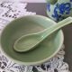 Bol en céramique émaillé vert céladon et sa cuillère vintage/ bol de riz/ bol à soupe/ bol chinois/