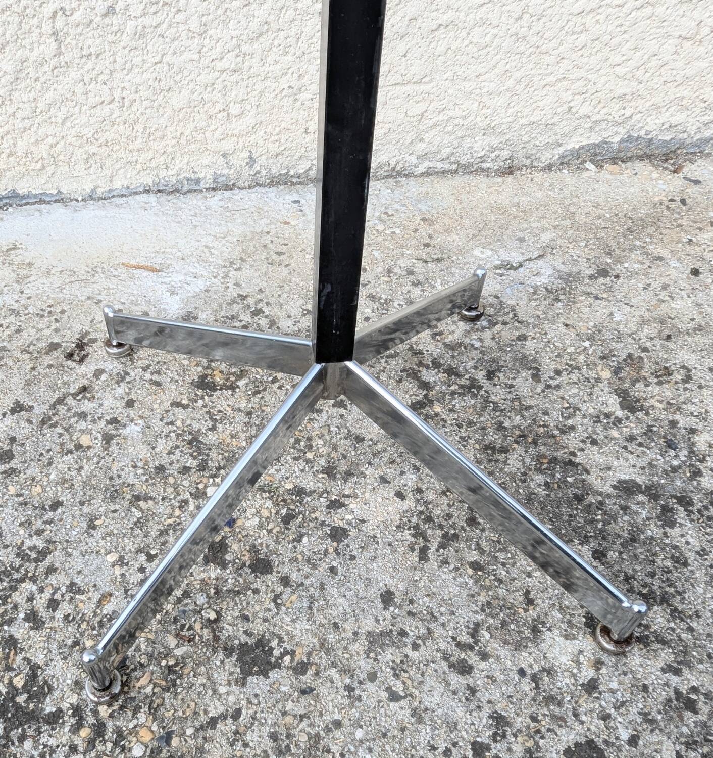 Vintage coat rack in chrome steel 60s 70s