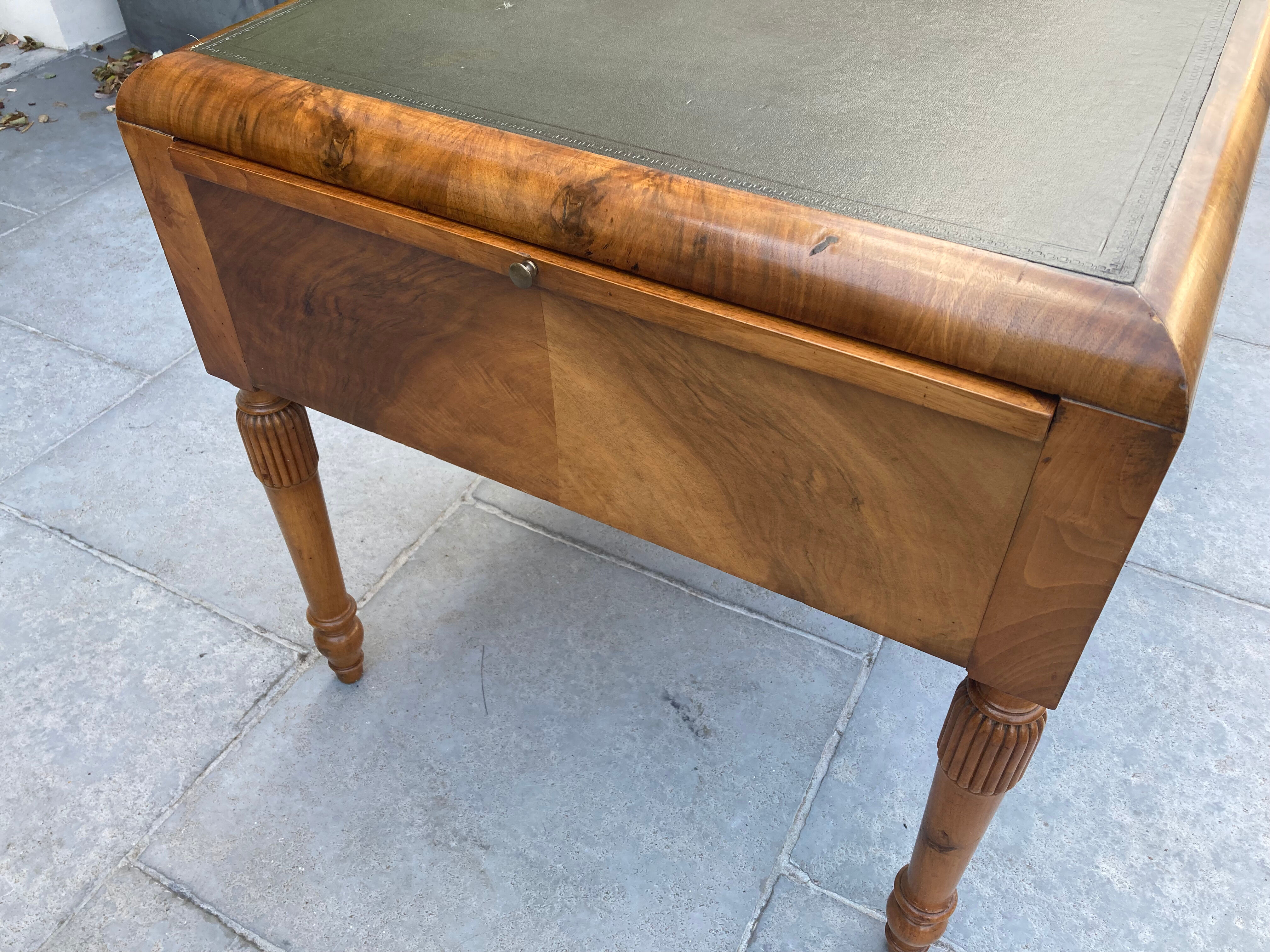 Office minister art deco 1920