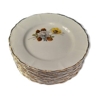 Set of 10 Sarguemine porcelain dessert plates with flower pattern