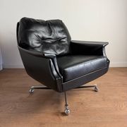 Vintage armchair published by Möbel Mann – elegant black