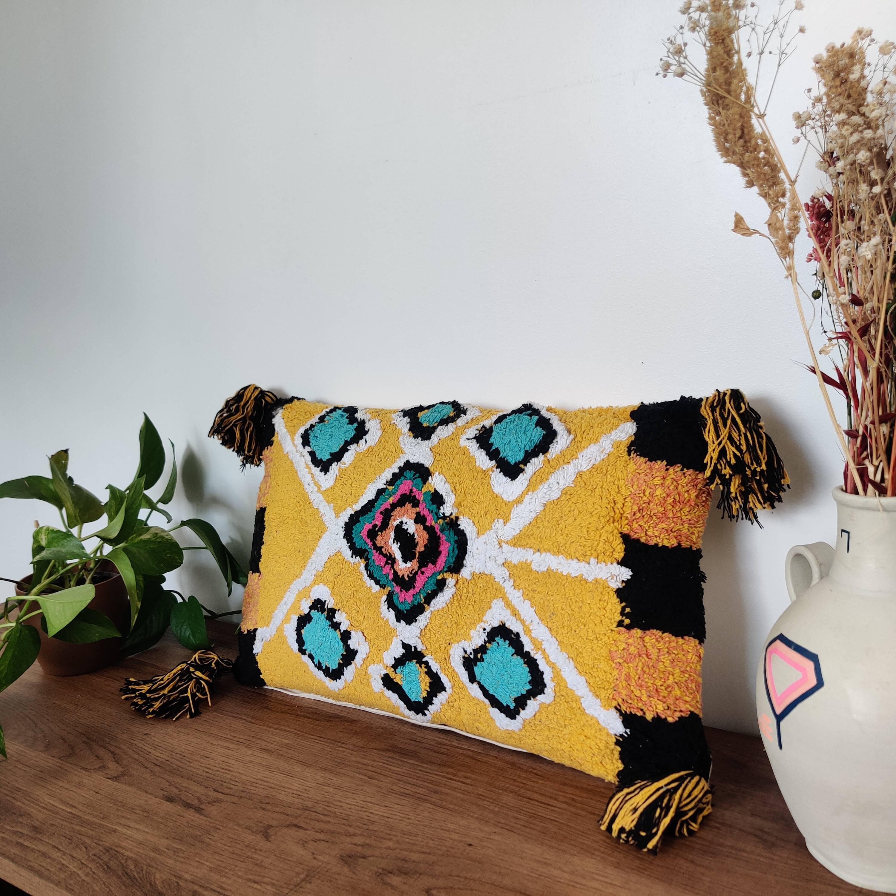 Coussin berbere Jaune style Azilal