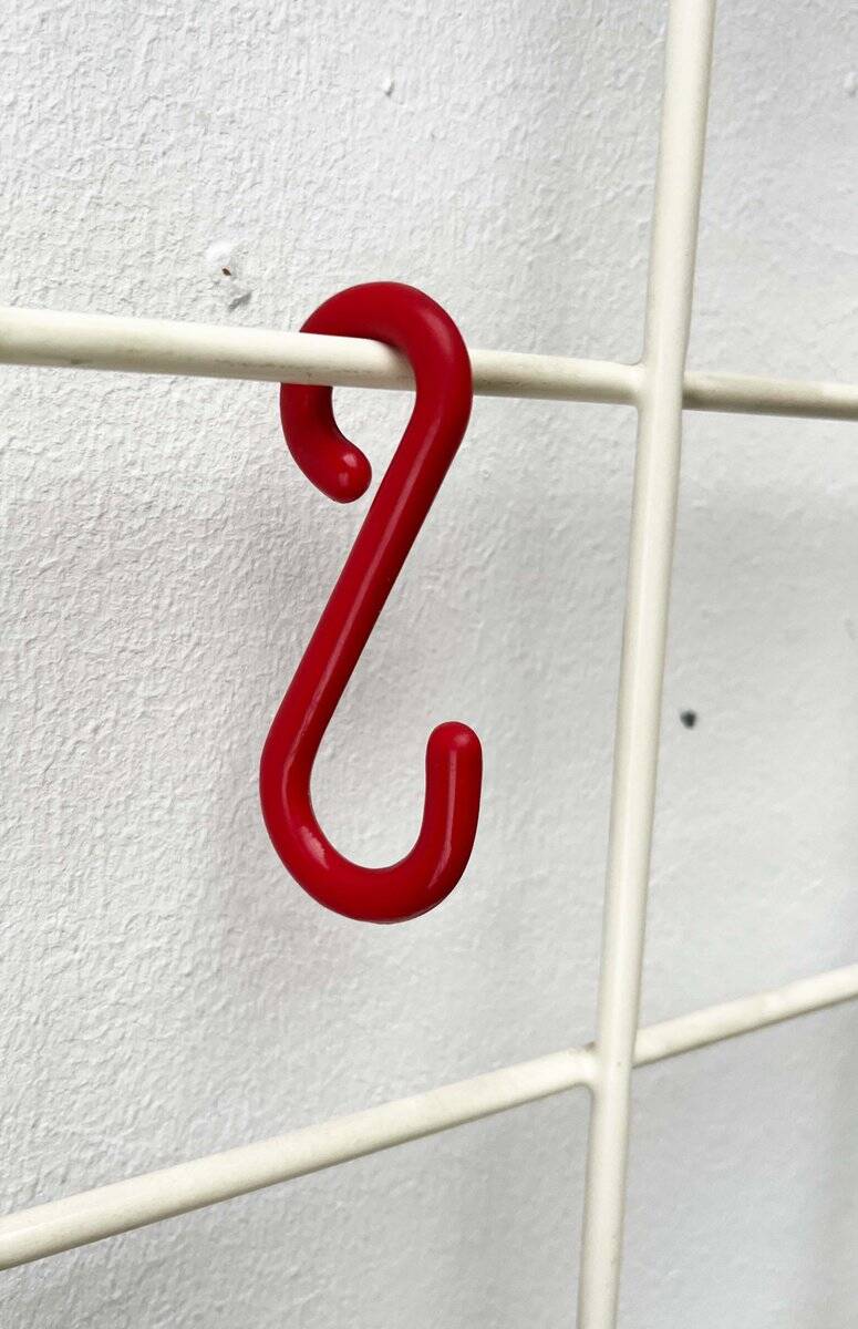 Minimalist white wire coat rack from mid-century Germany, 1960s.