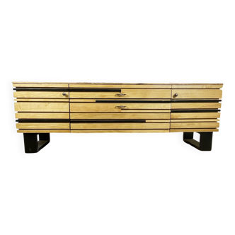 Contemporary sideboard