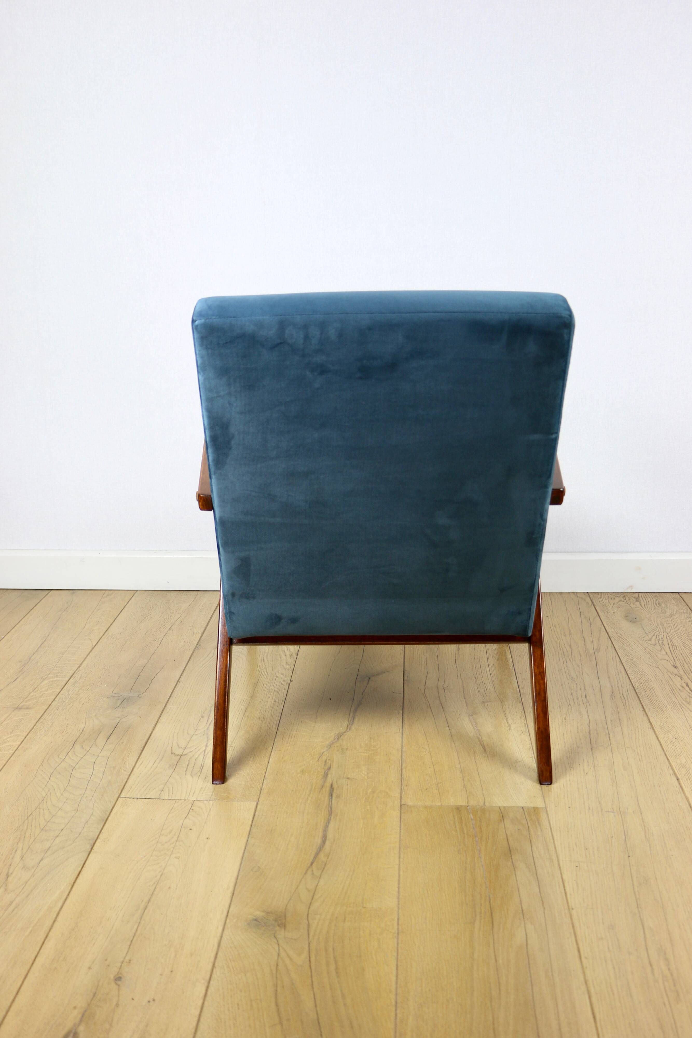 Fauteuil B-310 VAR en velours bleu mer - 2 pièces disponibles