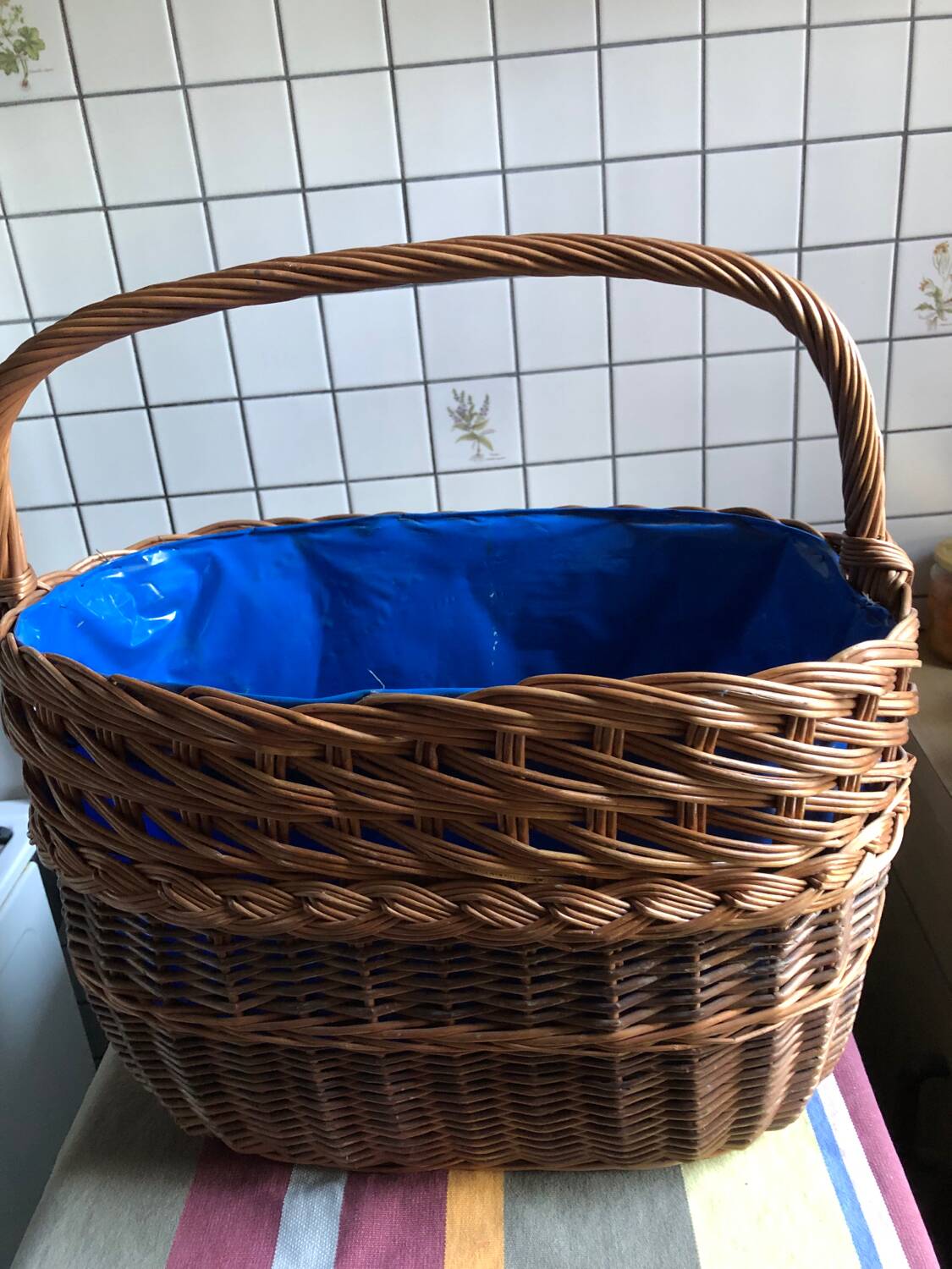 Wicker basket