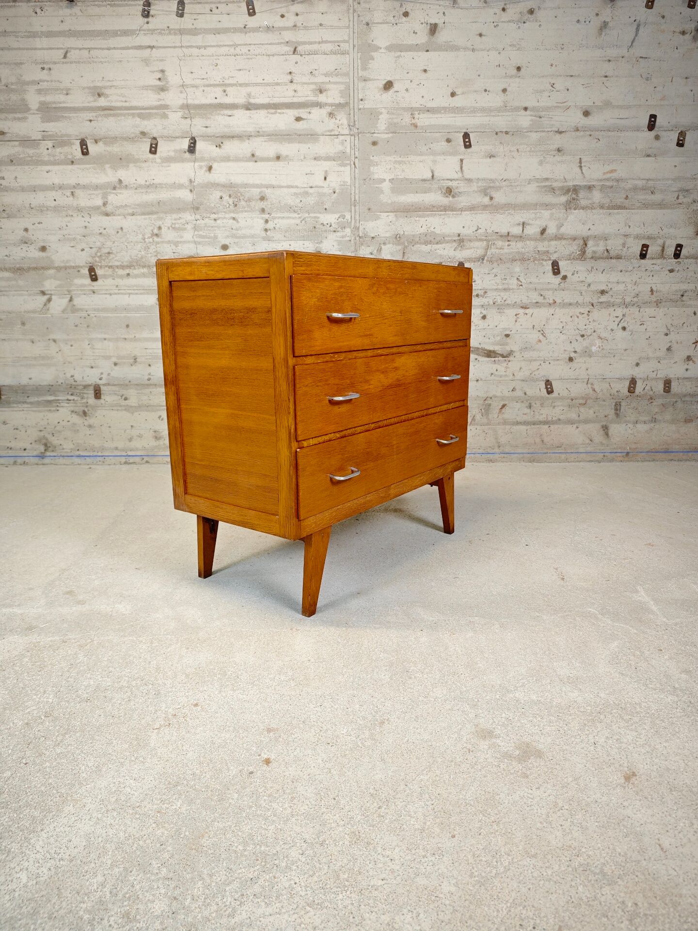 Vintage chest of drawers