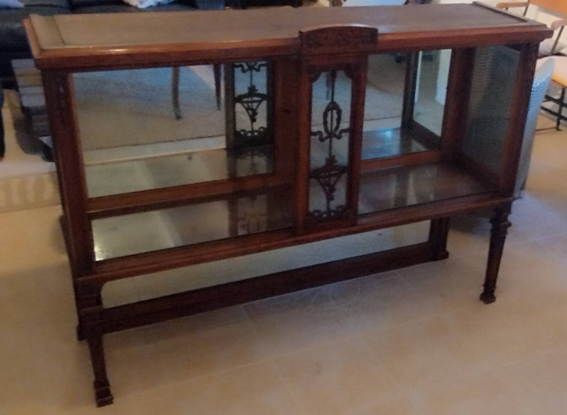 Vitrine haut de buffet années 30