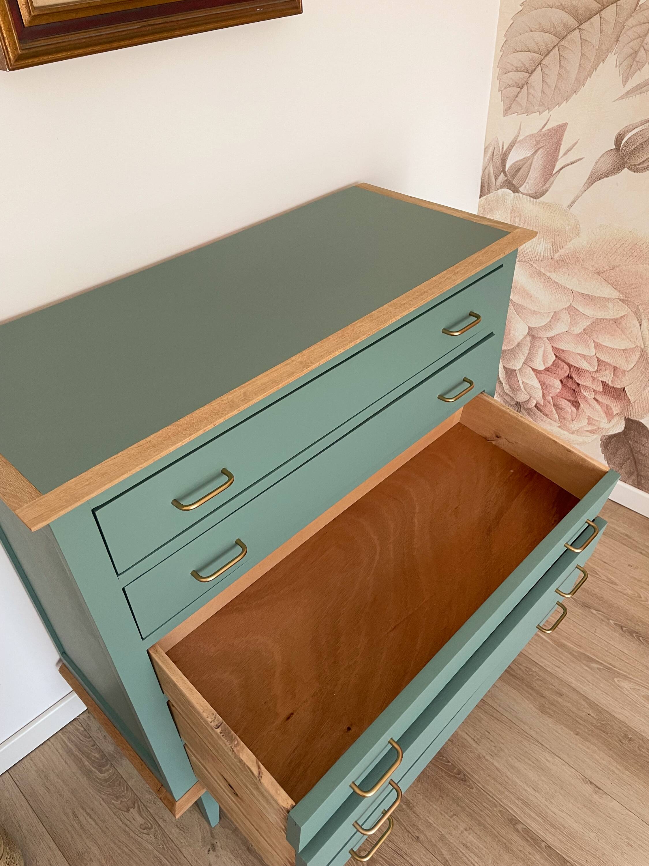 Vintage dresser, celadon green