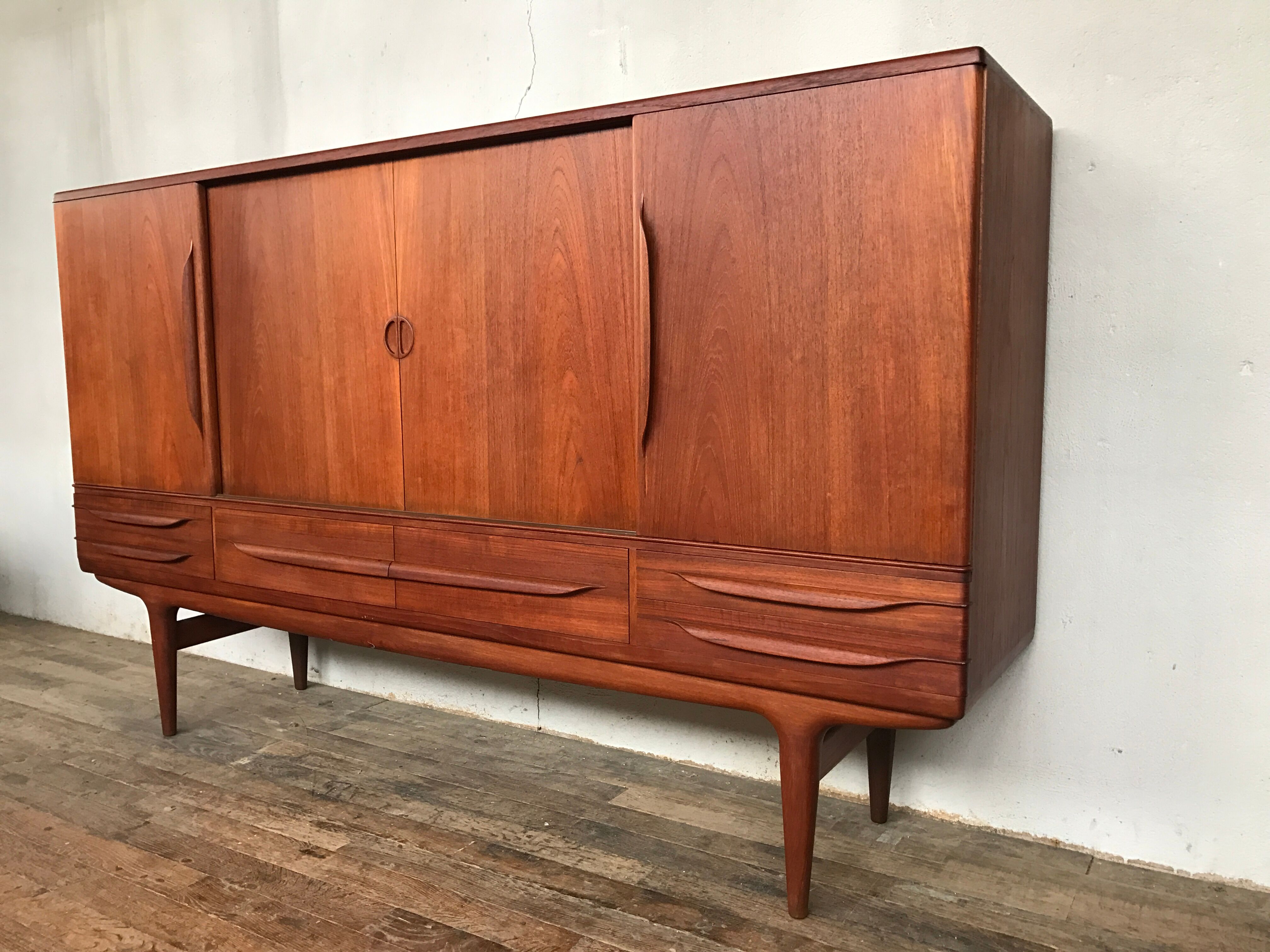 Buffet um14 Johannes Andersen Scandinavian teak