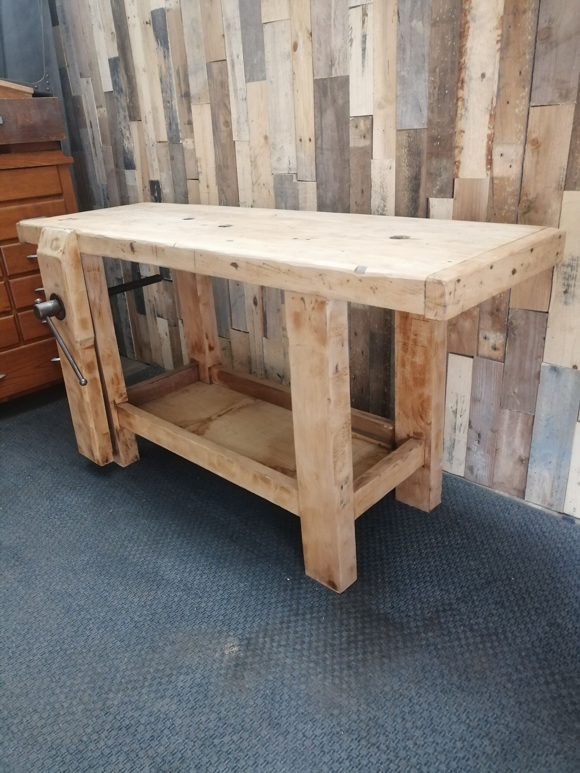 Carpenter's workbench