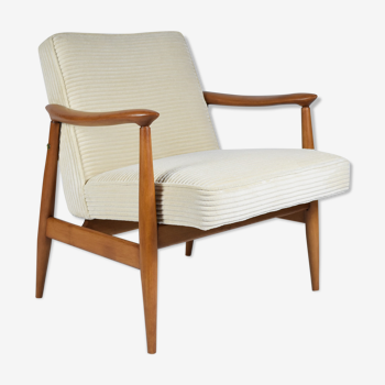 Restored scandinavian armchair "Kedziorek", 1960s, cream Cord, teak
