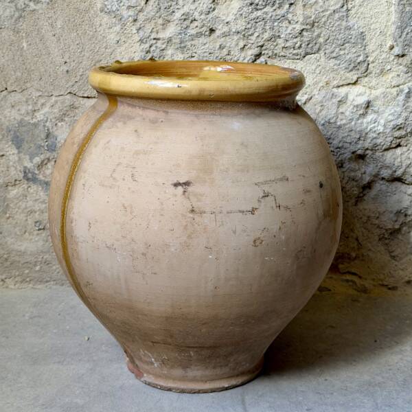 Small jar from Biot