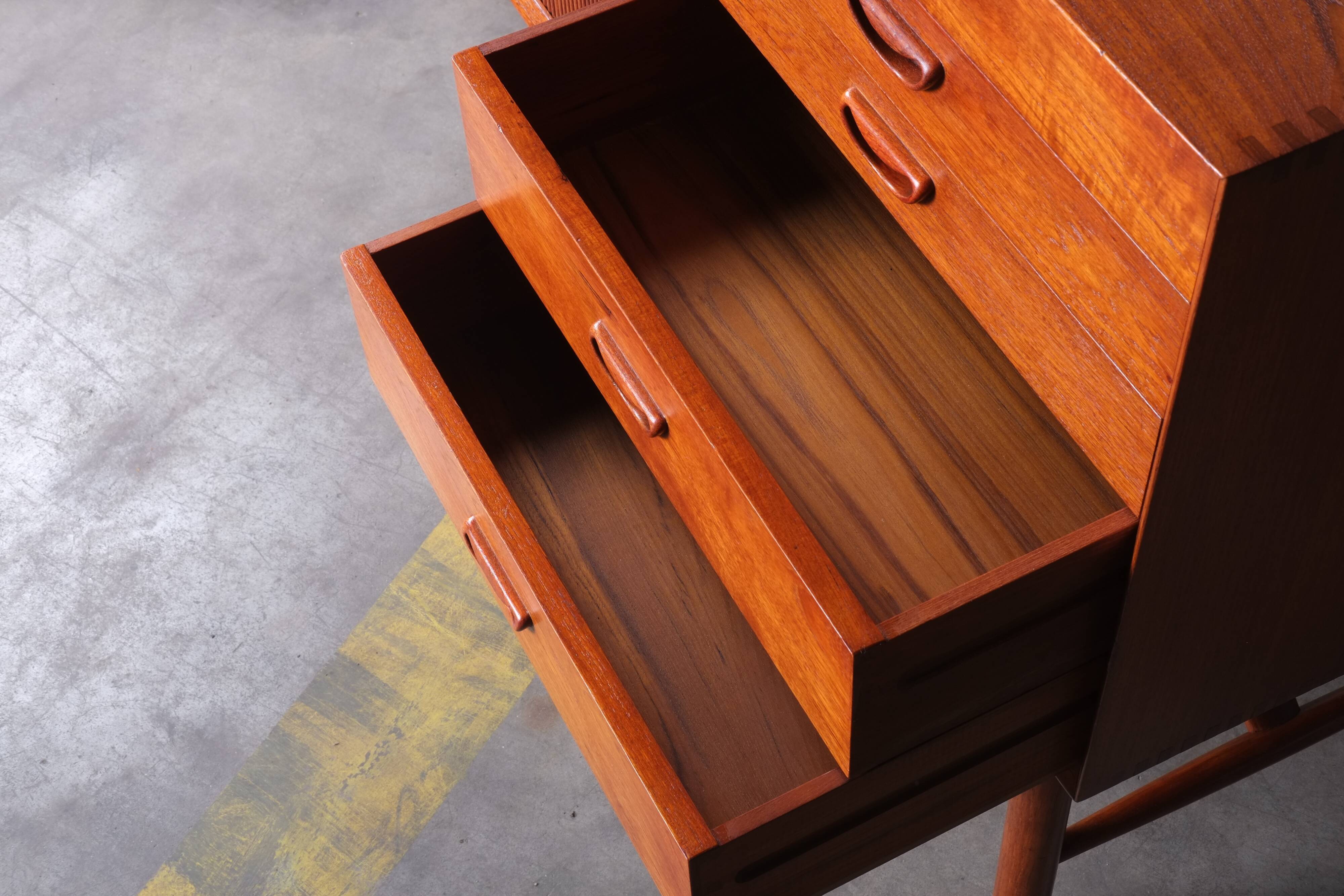 Peter Hvidt & Orla Mølgaard Nielsen sideboard