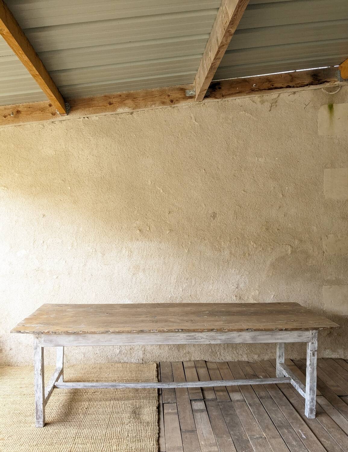 Large farm table for 10 people