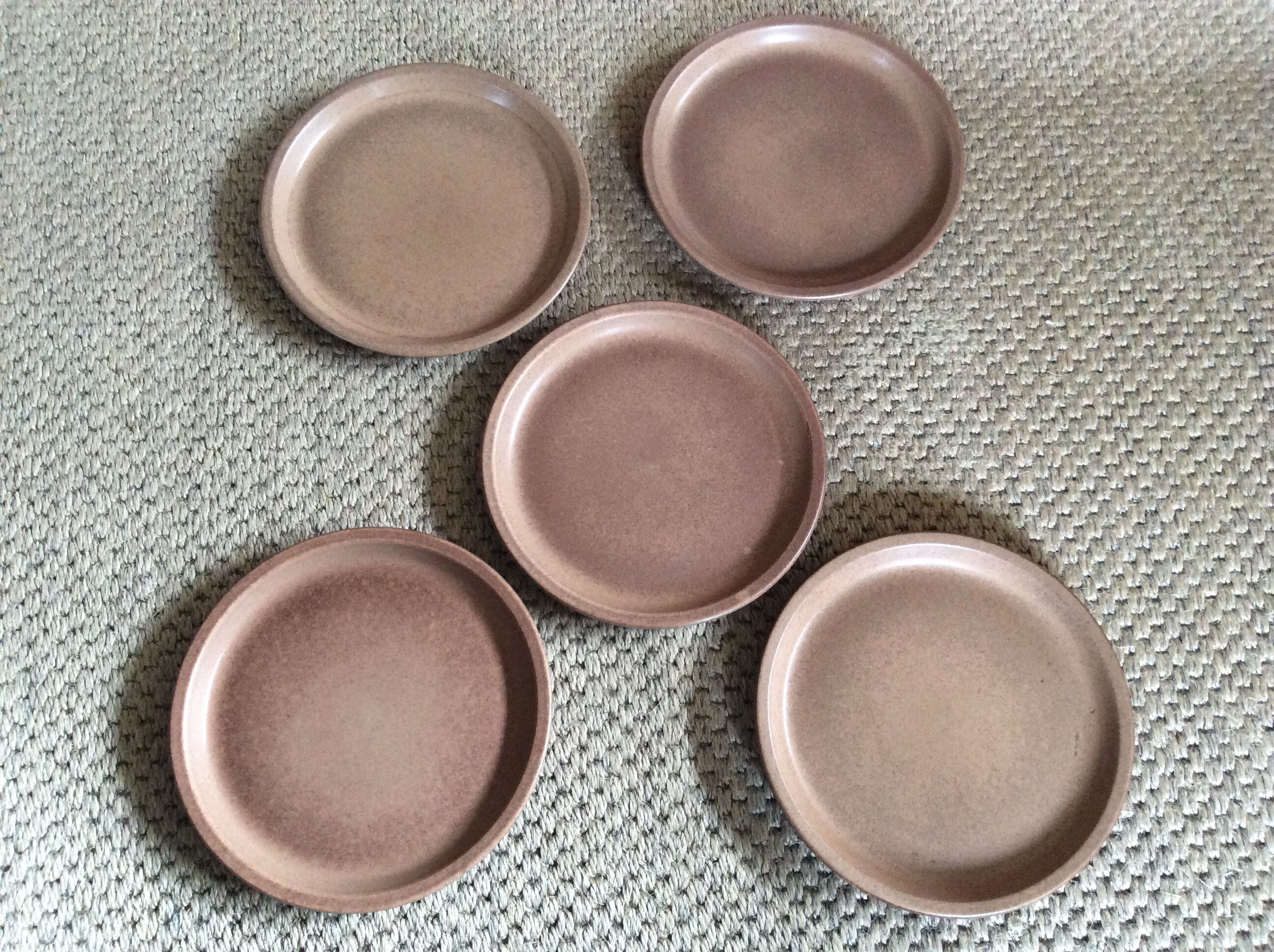 Series of 5 stoneware plates