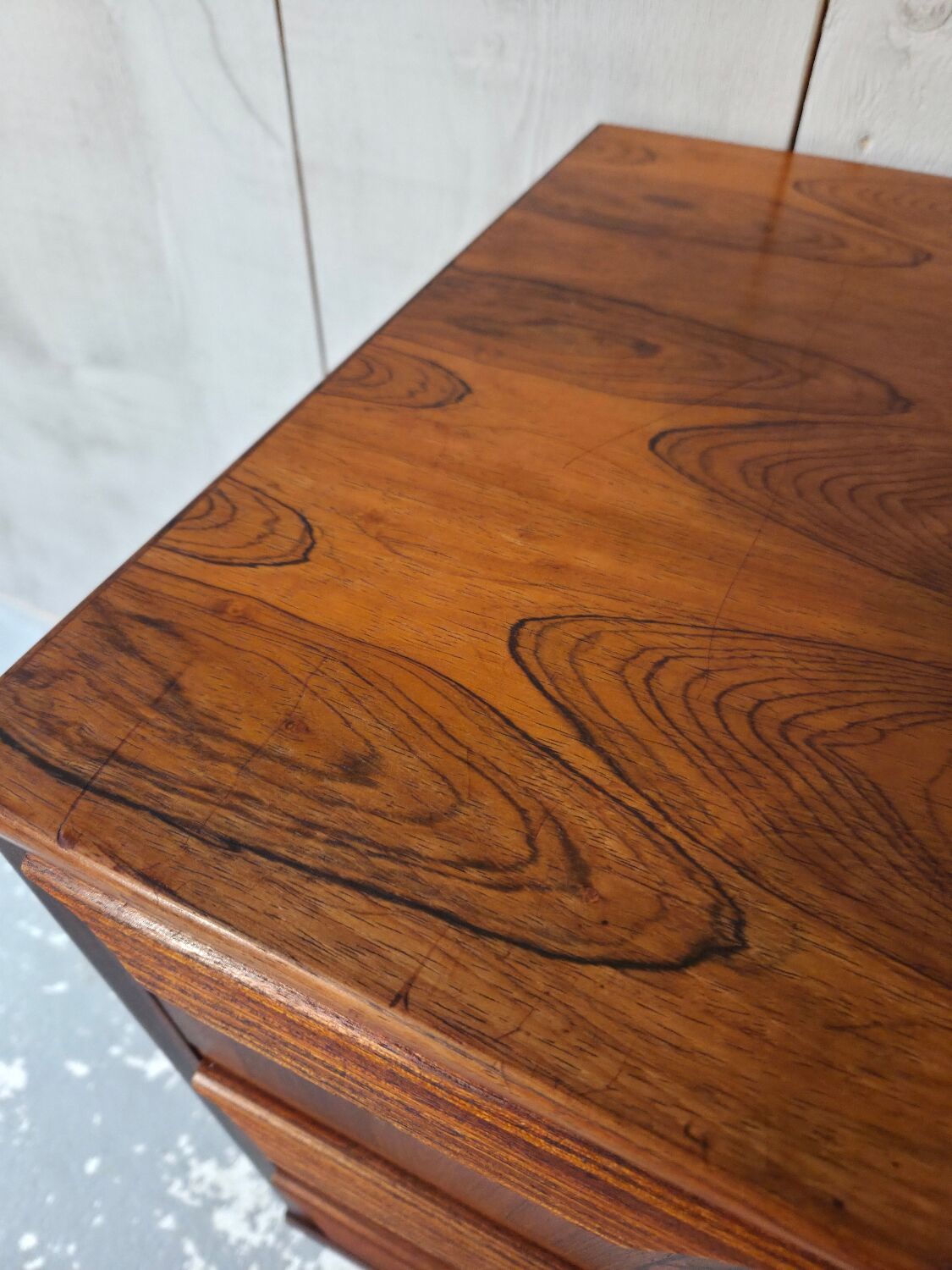 Commode en palissandre