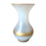 Vase en opaline