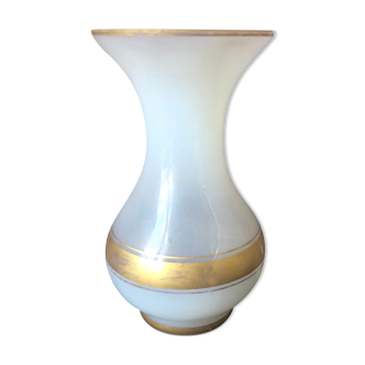 Opaline vase