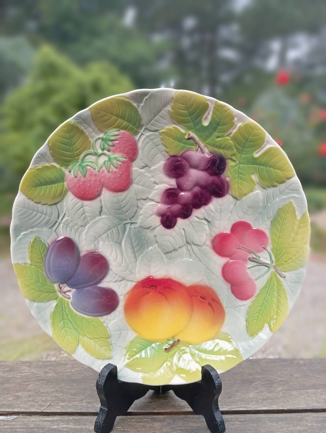 Plat à gâteau / coupe fruit faience barbotine de St Clement