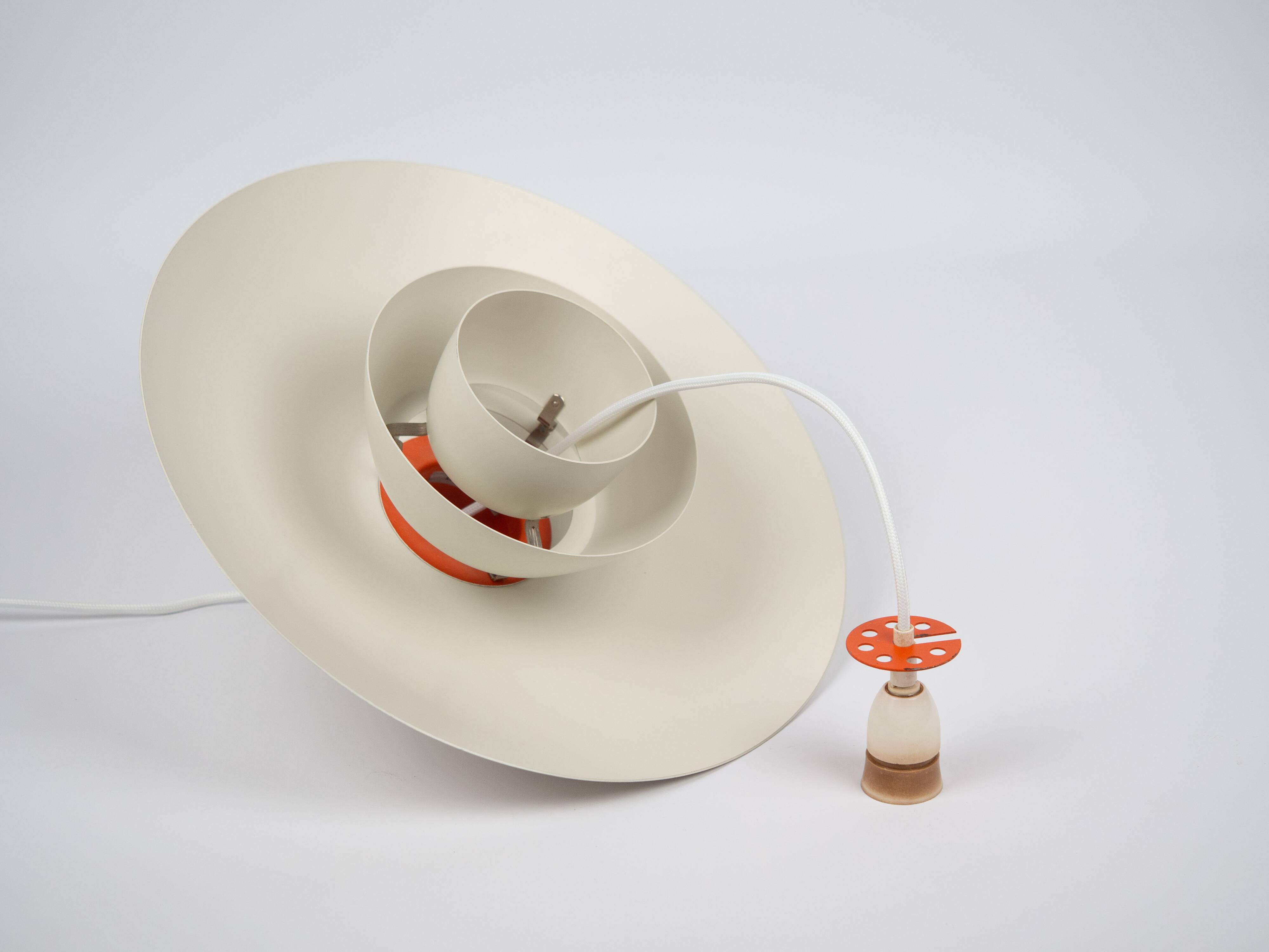 Danish vintage pendant lamp PH 4/3 by Poul Henningsen, Louis Poulsen, 1966