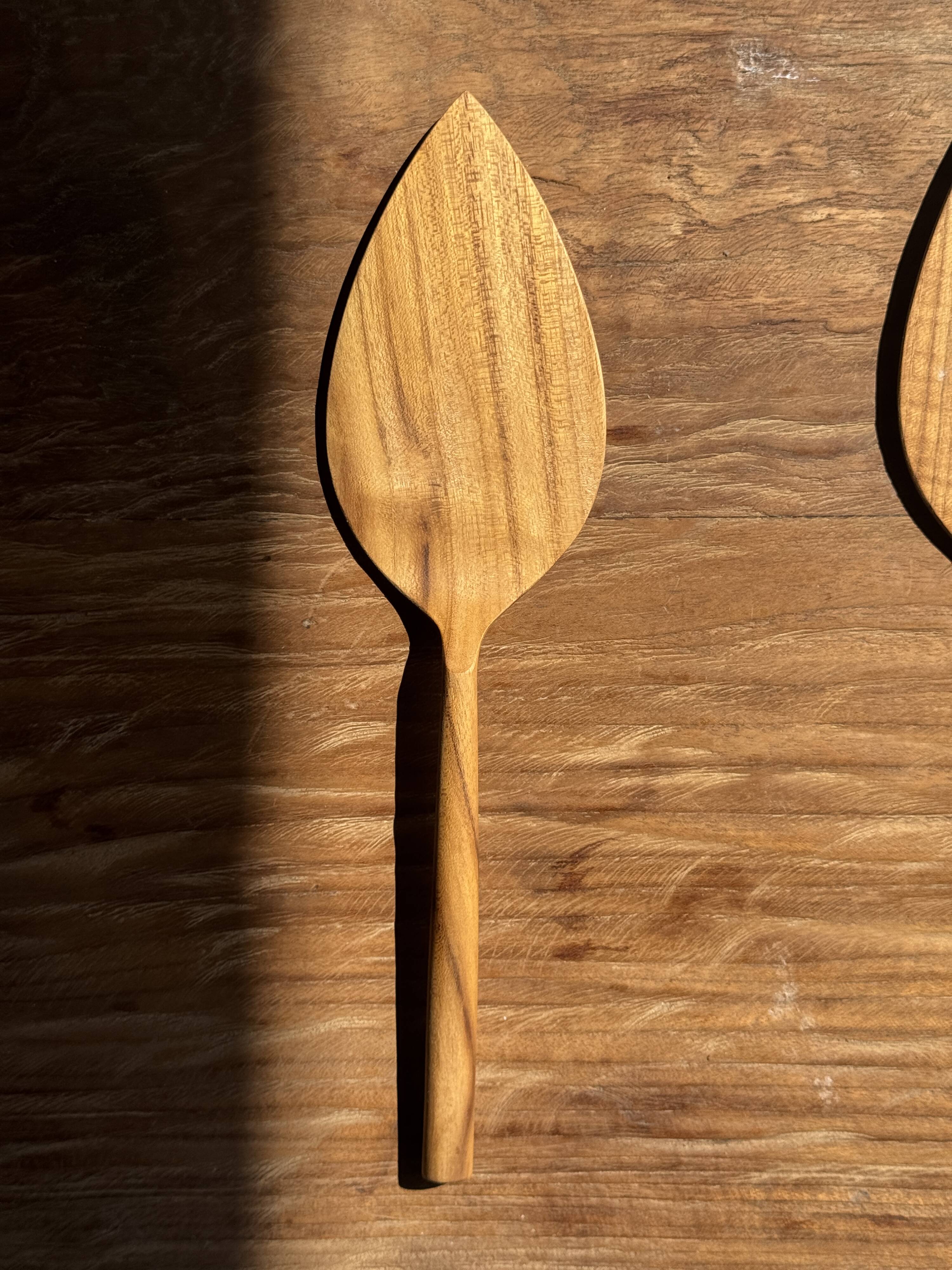 Teak pie server kitchen utensil L30 W8