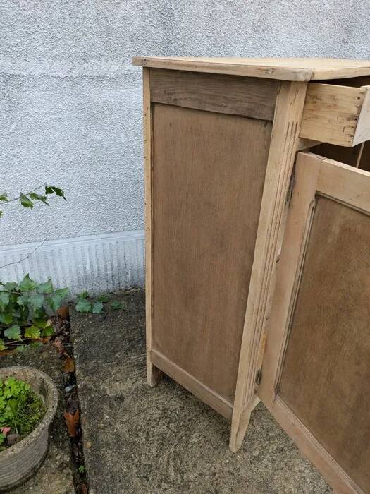 Buffet parisien en bois naturel