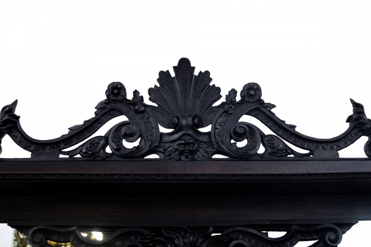 Antique sideboard - chest of drawers, France, around 1820.