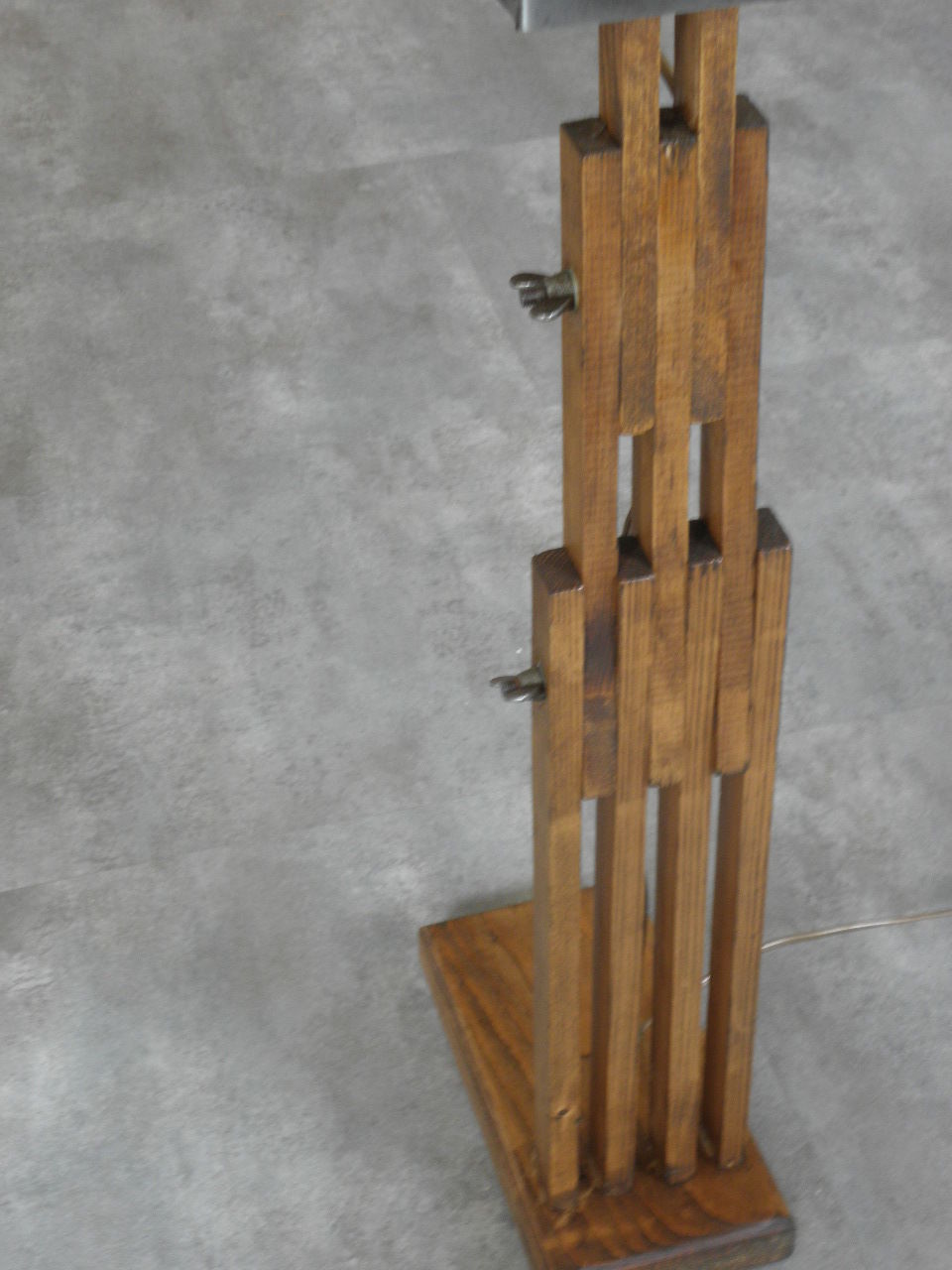 Vintage retro wooden crane table lamp