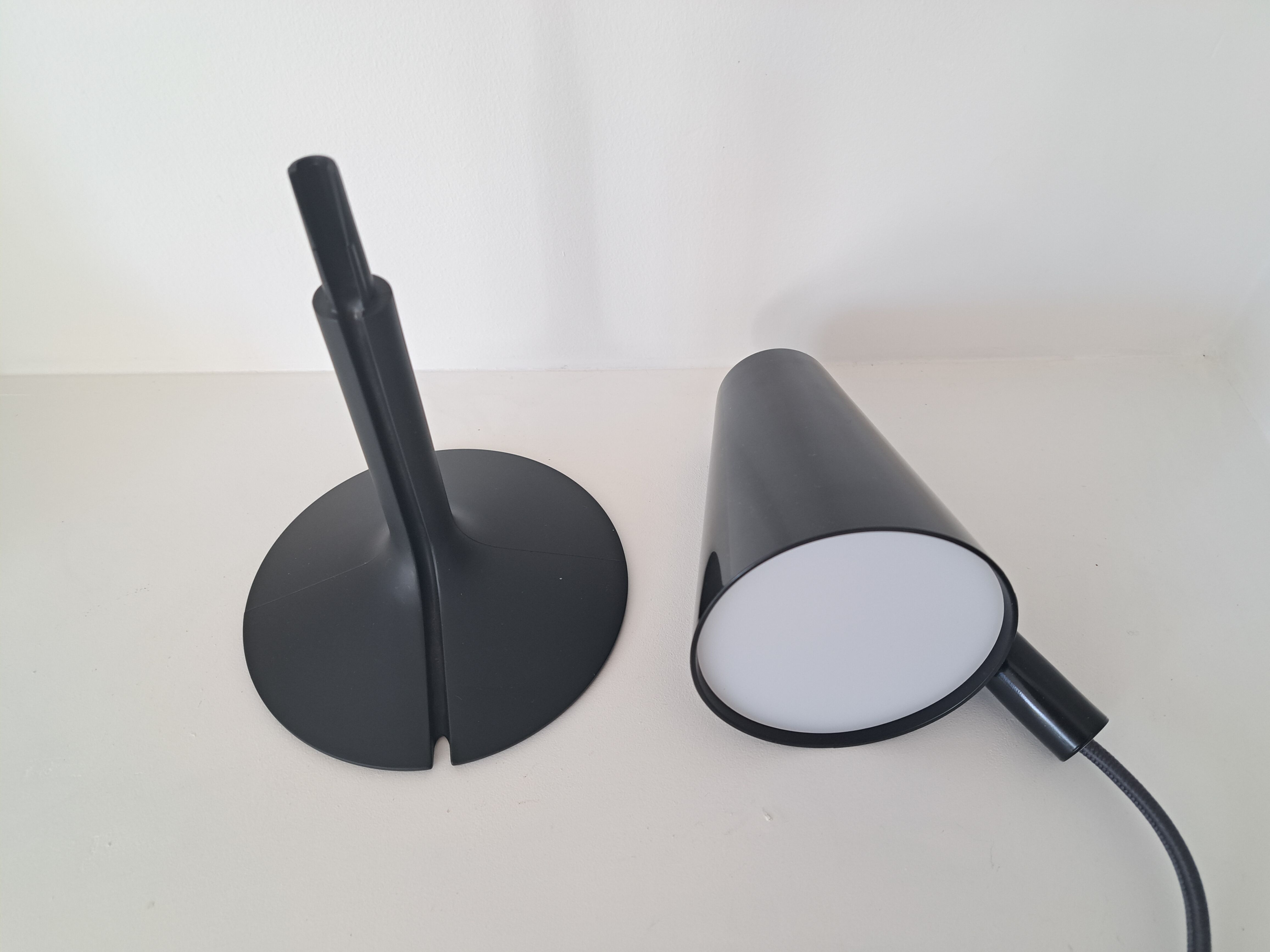 2 Piculet table lamps