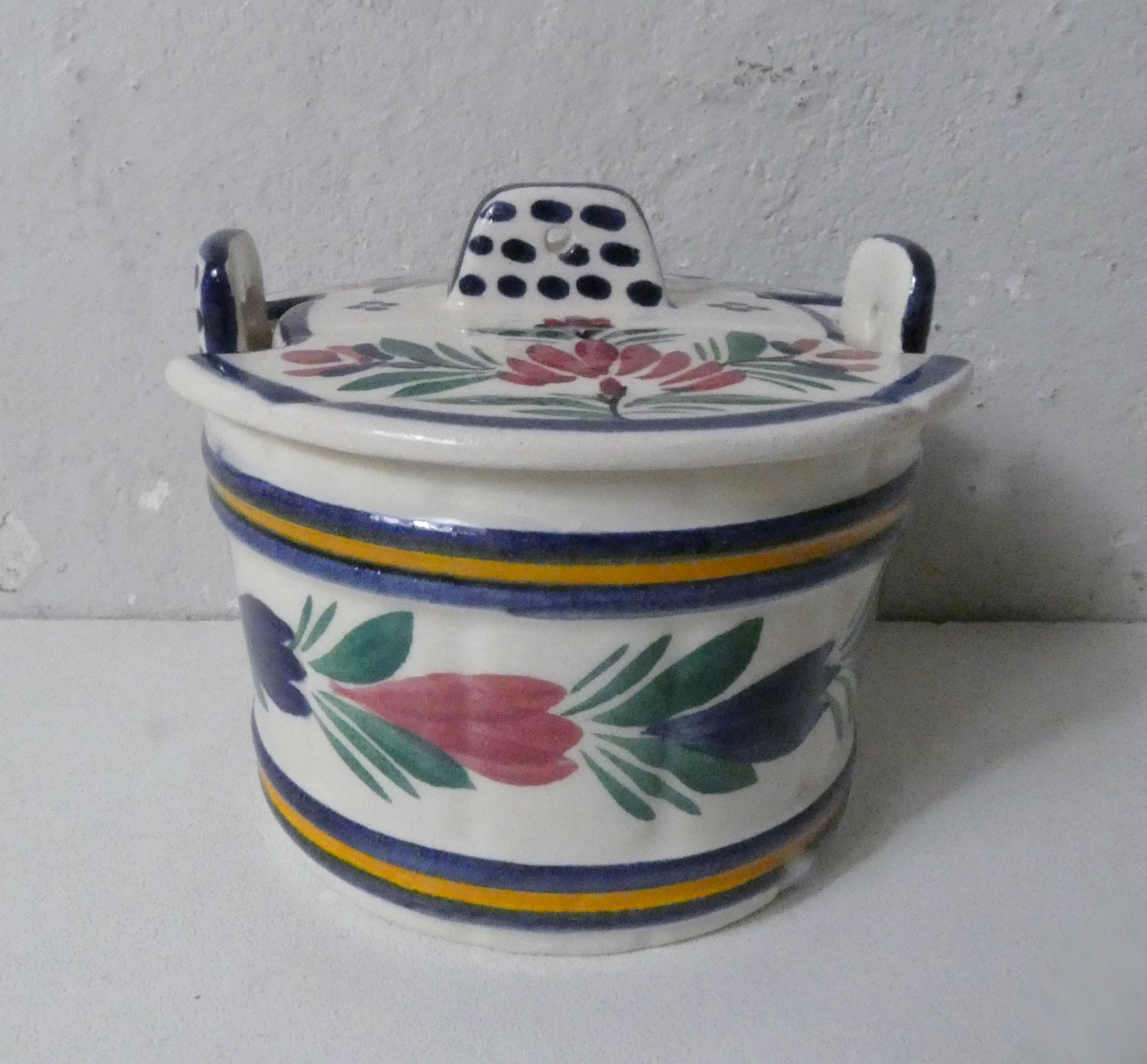 Henriot Quimper butter maker