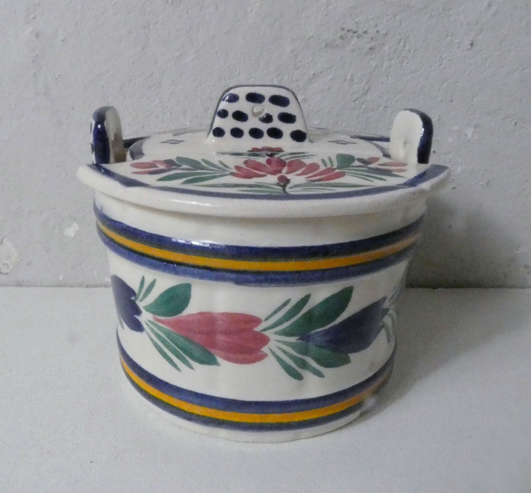 Henriot Quimper butter maker