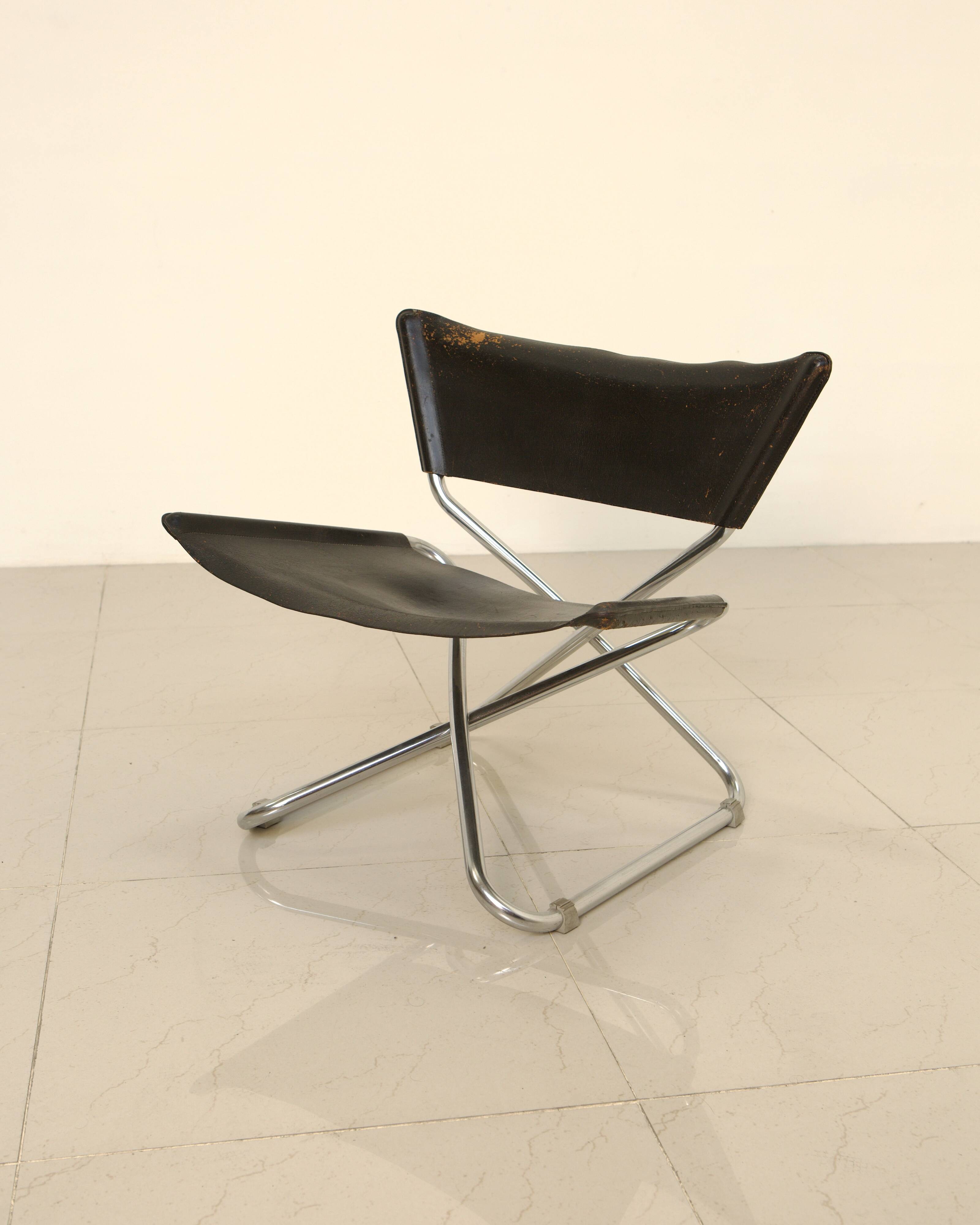 Scandinavian "Z" side chair in patinated black leather by Erik Magnussen for