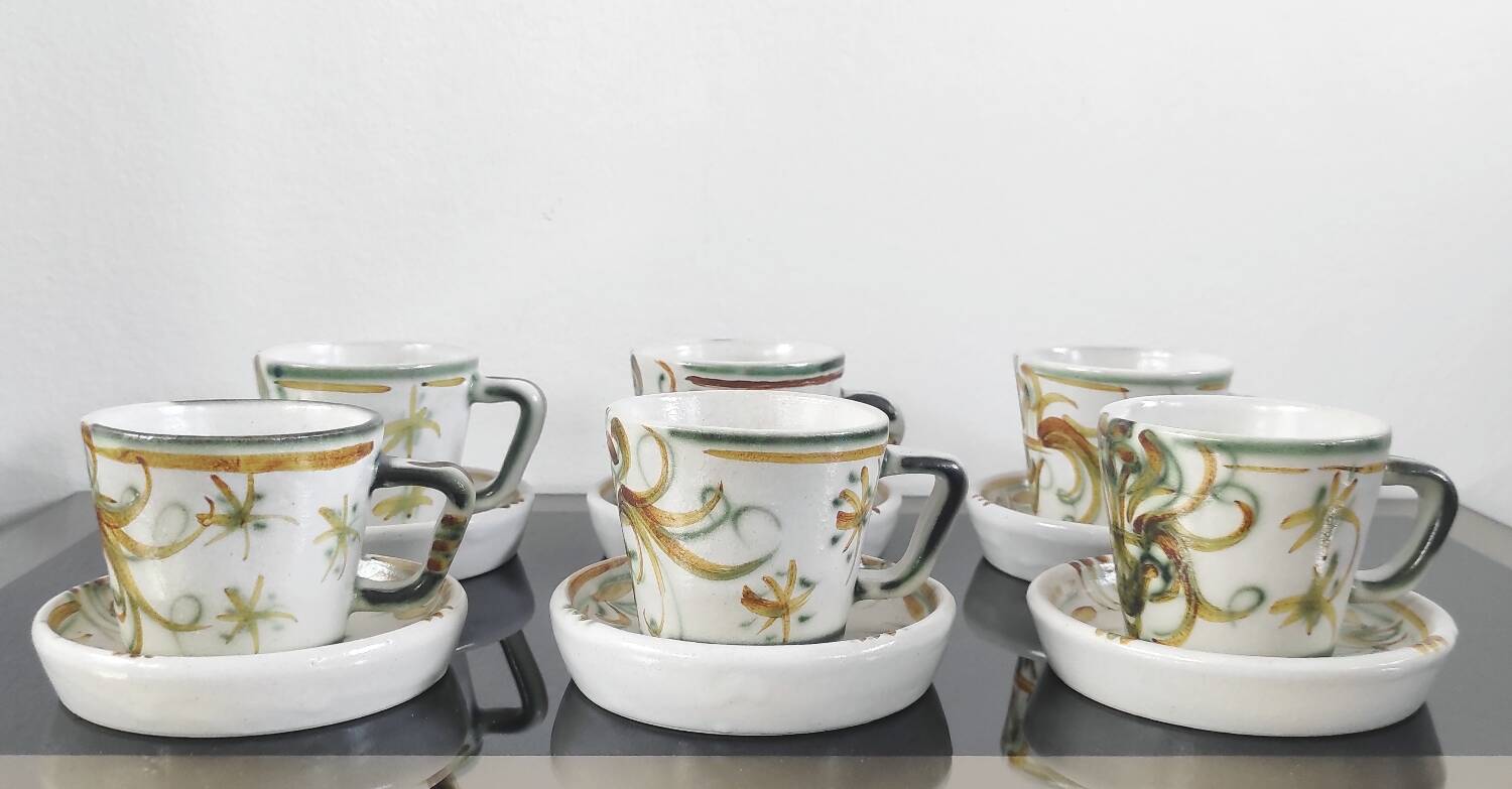 Set of 6 vintage Kéraluc Quimper coffee cups and saucers.