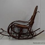 Rocking chair et son repose pieds, en hêtre 1900