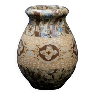 Gerbino vase in mixed clay with beige hues