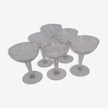 6 champagne cups