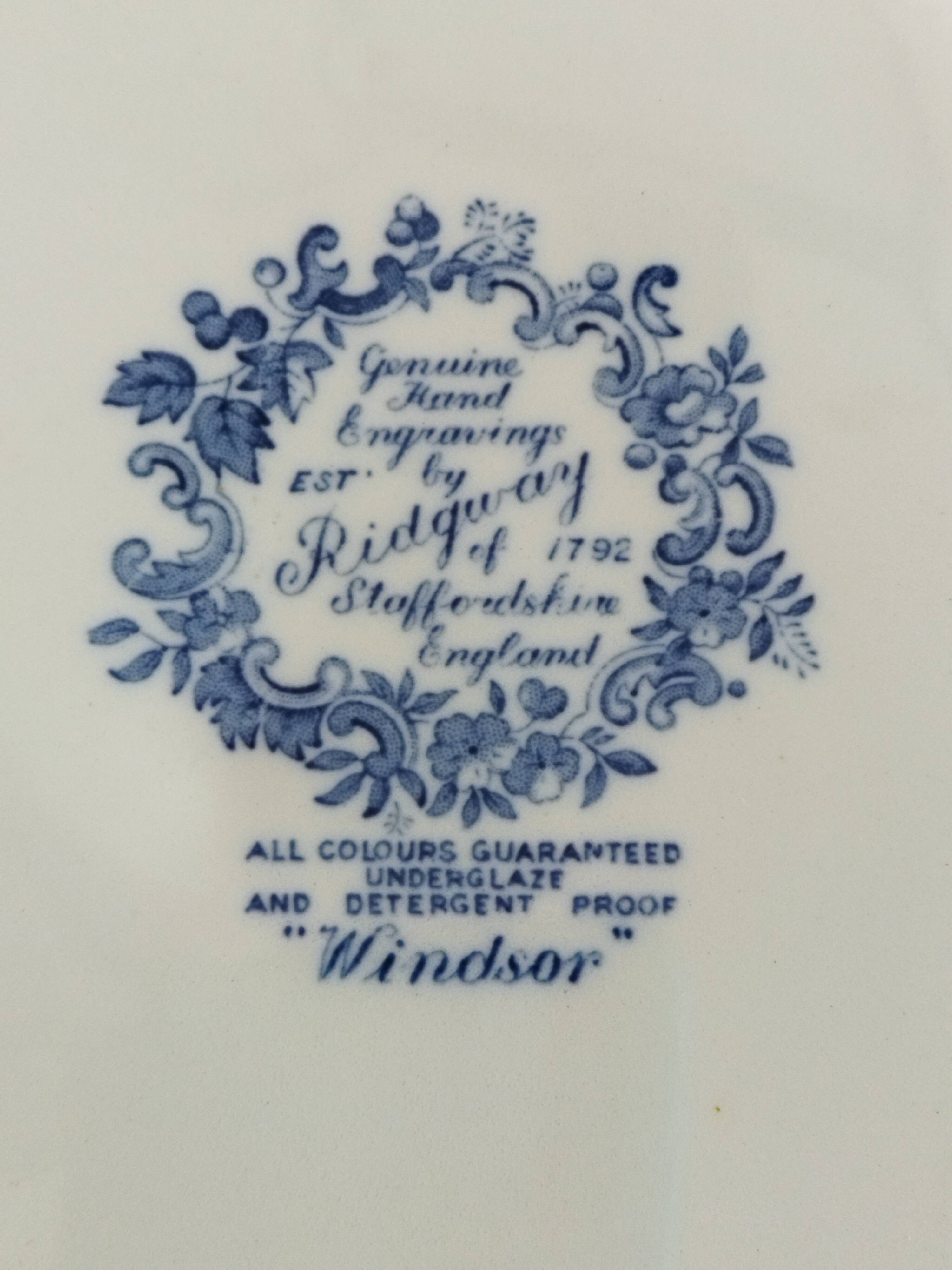 Ridgway "Windsor" cake service