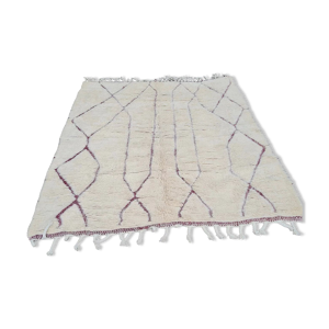 Tapis berbère en laine avec motif