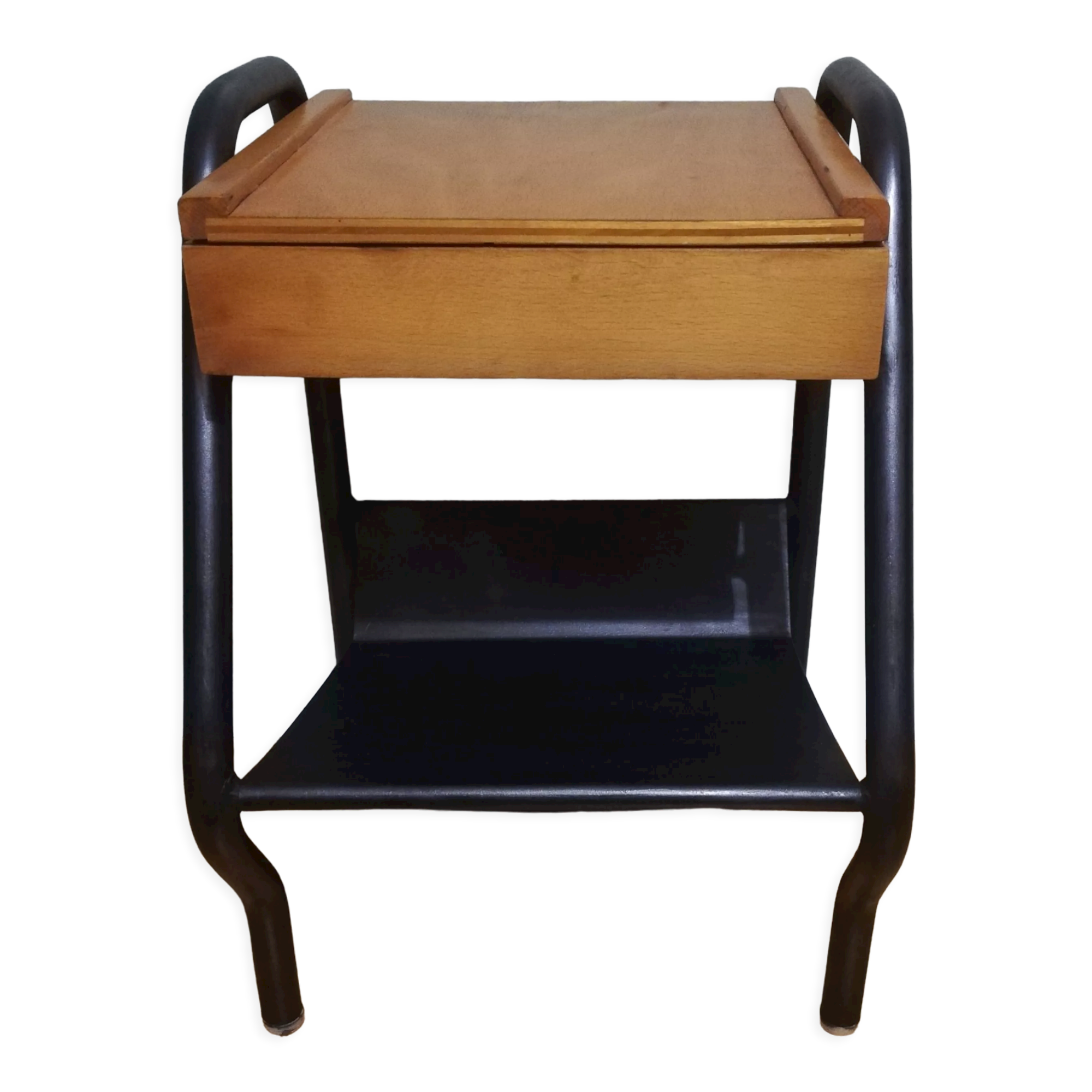 Boarding bedside table