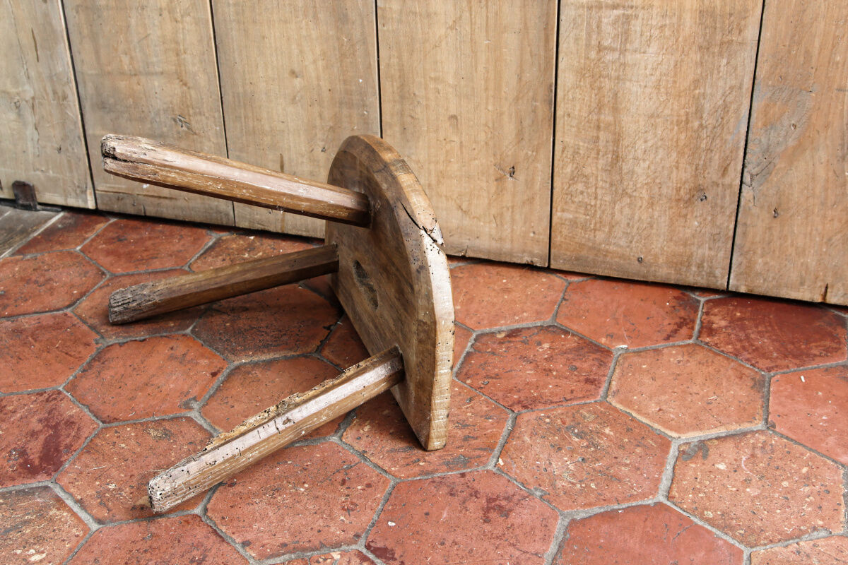 Cowherd stool, folk art