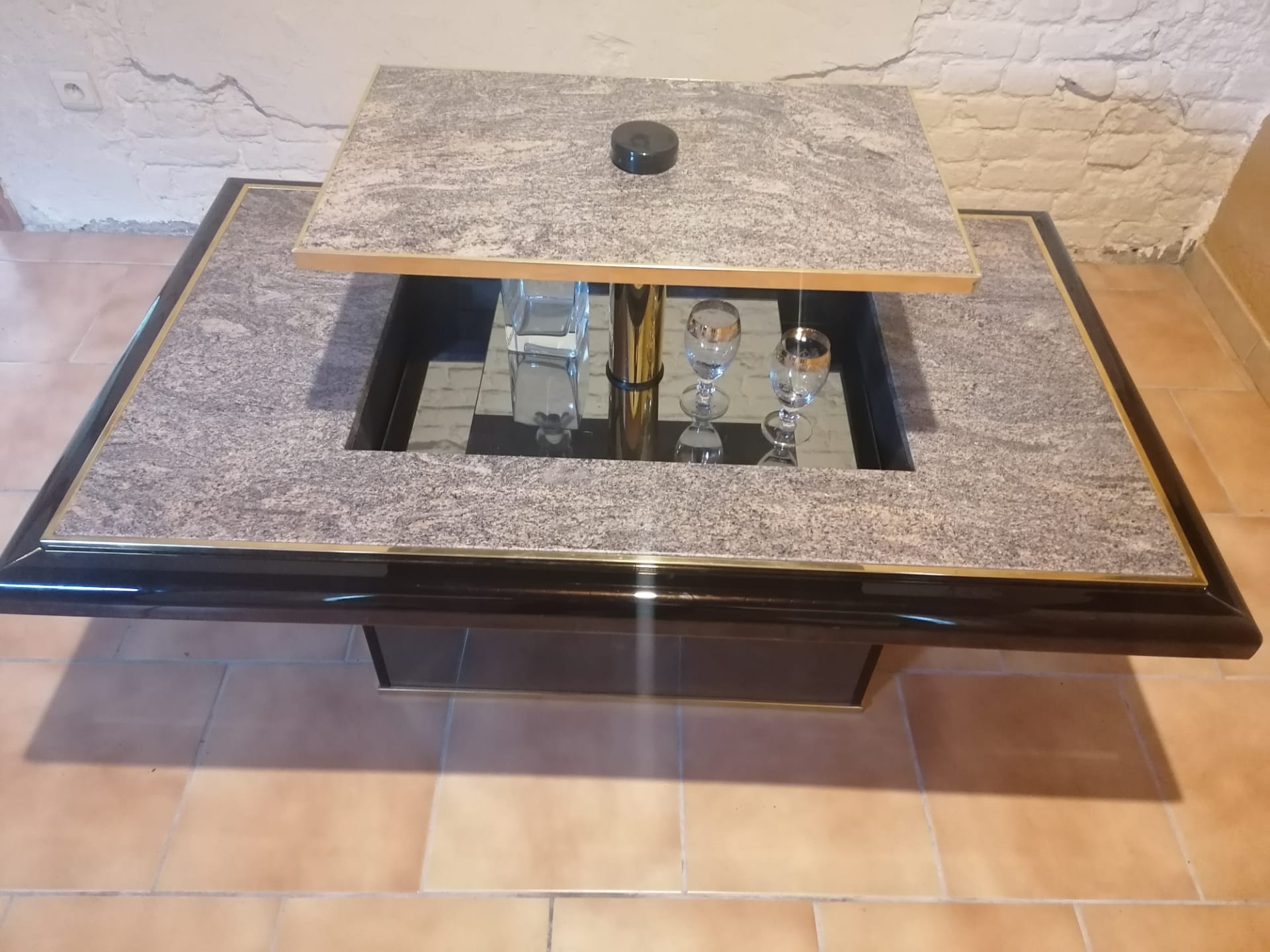 Table bar en granite
