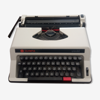 Olympia Splendid vintage typewriter 70s