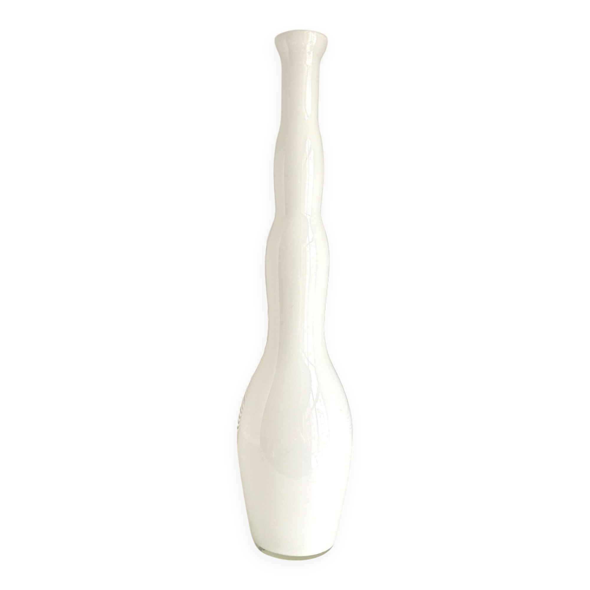 Vase, single-flower vase in white opaline