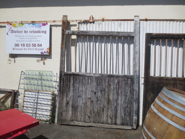 Doors from the late 19th century