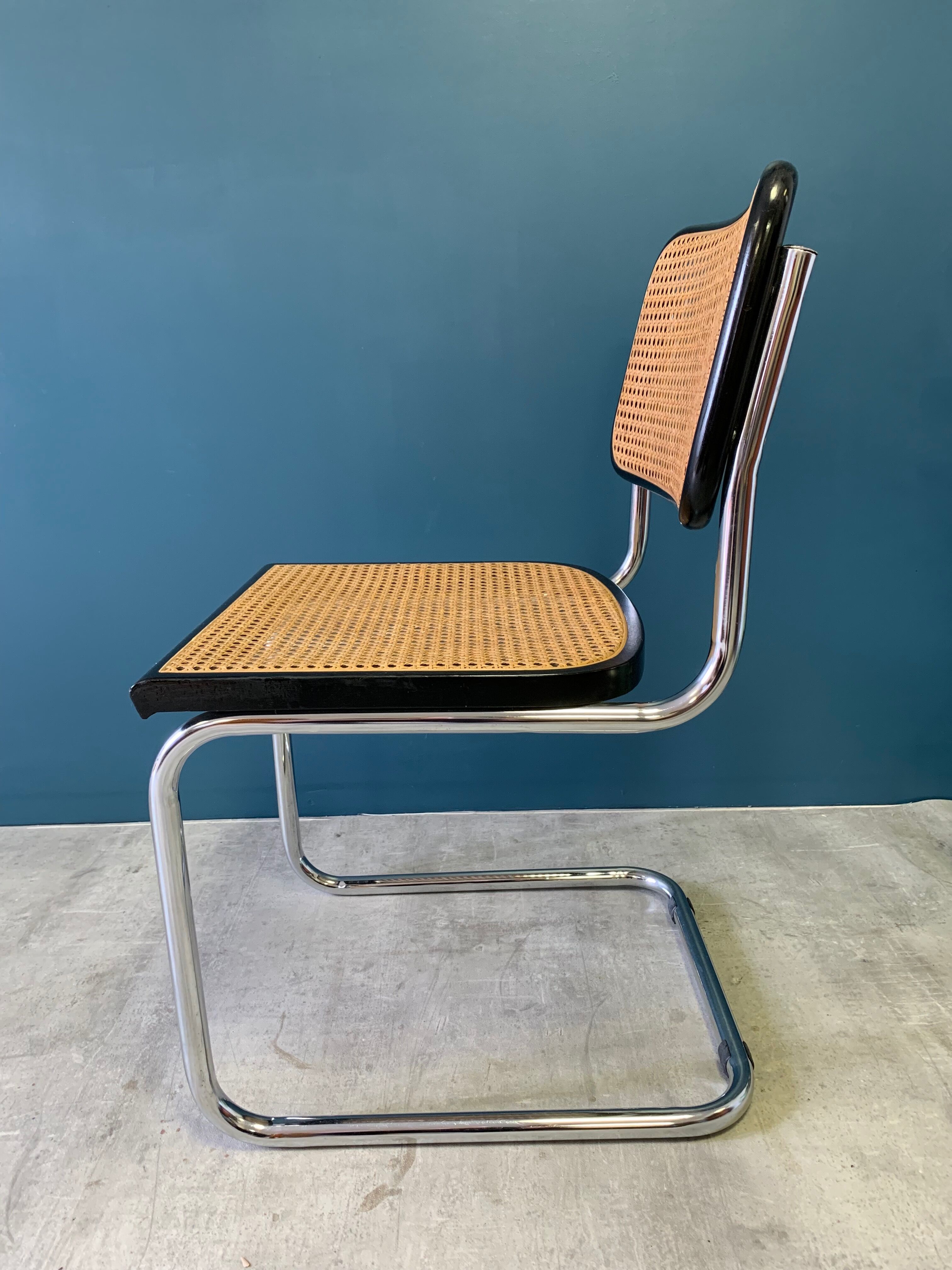 Set of 3 black Marcel Breuer B32 chairs