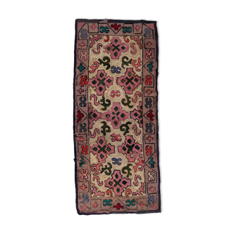 Handmade American Hooked Antique Rug 76cm x 175cm 1880s