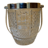 Ice bucket