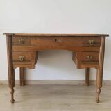 Ancien bureau en bois restauré