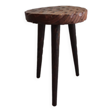 Tabouret tripode brutaliste
